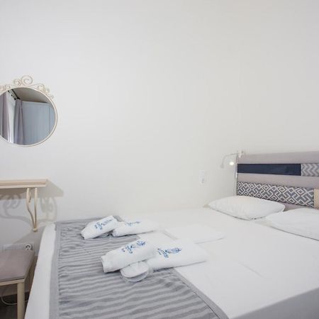 Amphitrite Apartments Skyros Exterior foto